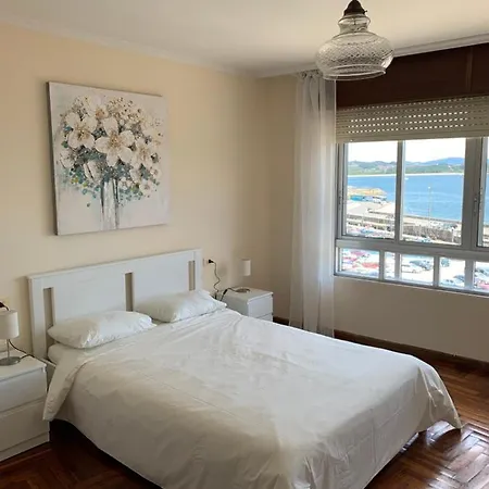 Piso En El Malecon De Riveira Con Vistas A Las Rias Baixas. Ideal Para Familias. 140M Ribeira Exterior photo