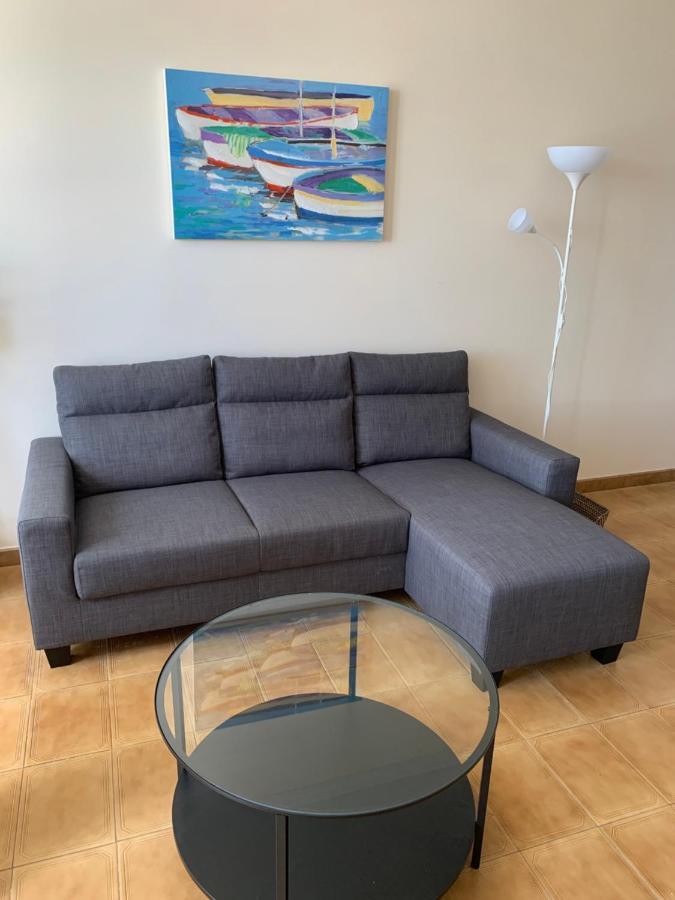 Piso En El Malecon De Riveira Con Vistas A Rias Baixas. Ideal Familias. 140m Apartment